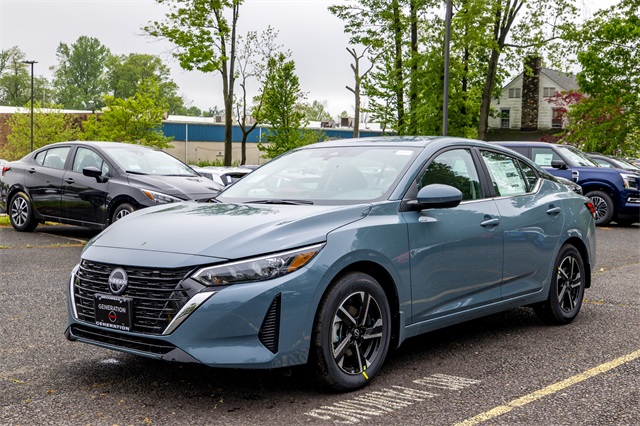 2025 Nissan Sentra SV's photo