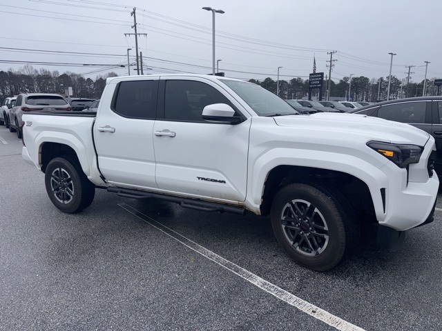 2025 Toyota Tacoma TRD Sport's photo