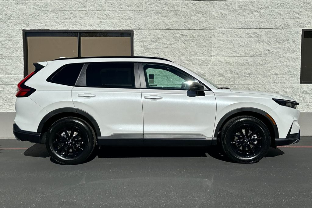 2026 Honda CR-V Hybrid Sport-L photo 3