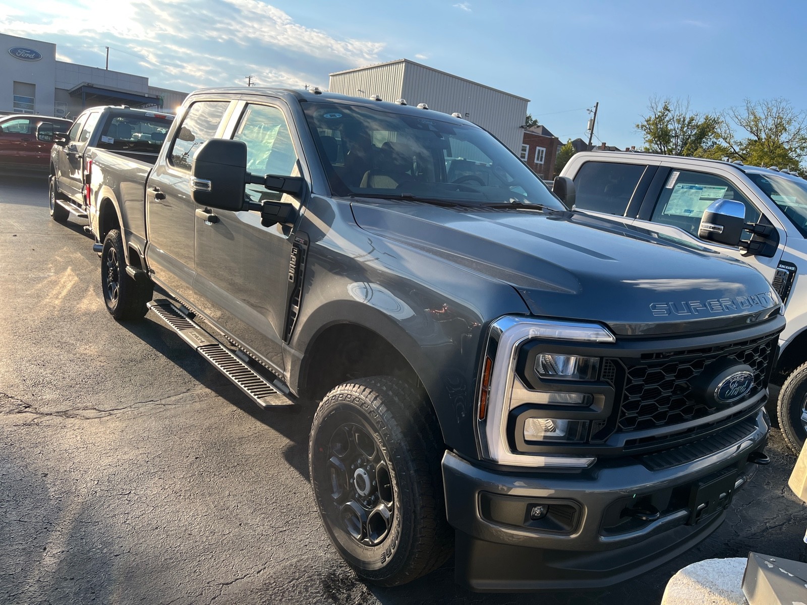 2026 Ford F-350 Super Duty XL's photo