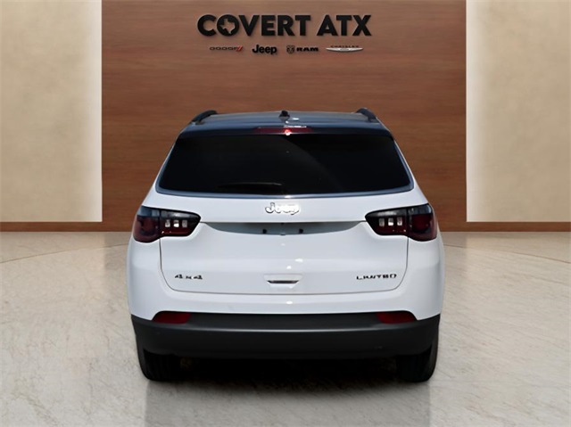 2026 Jeep Compass Limited photo 3