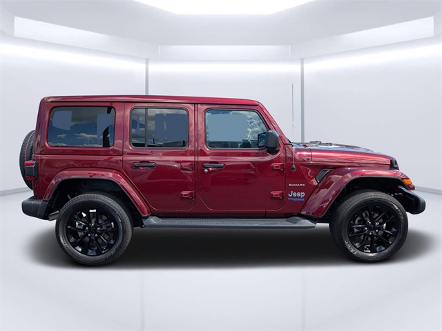 2021 Jeep Wrangler Unlimited Sahara 4xe photo 2