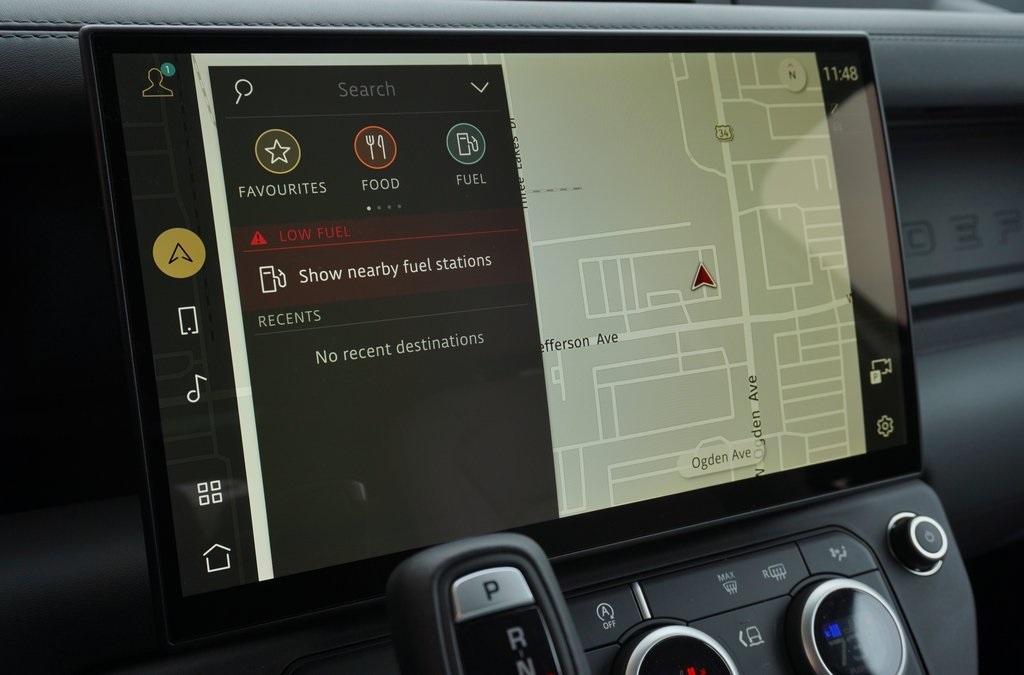 2026 LAND ROVER DEFENDER - Image 25