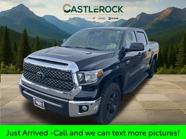 2020 Toyota Tundra SR5's photo