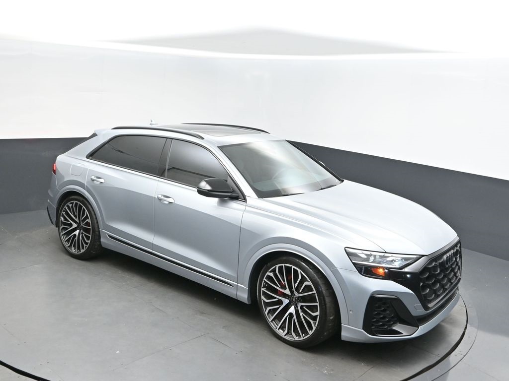 2024 Audi SQ8 Premium Plus's photo