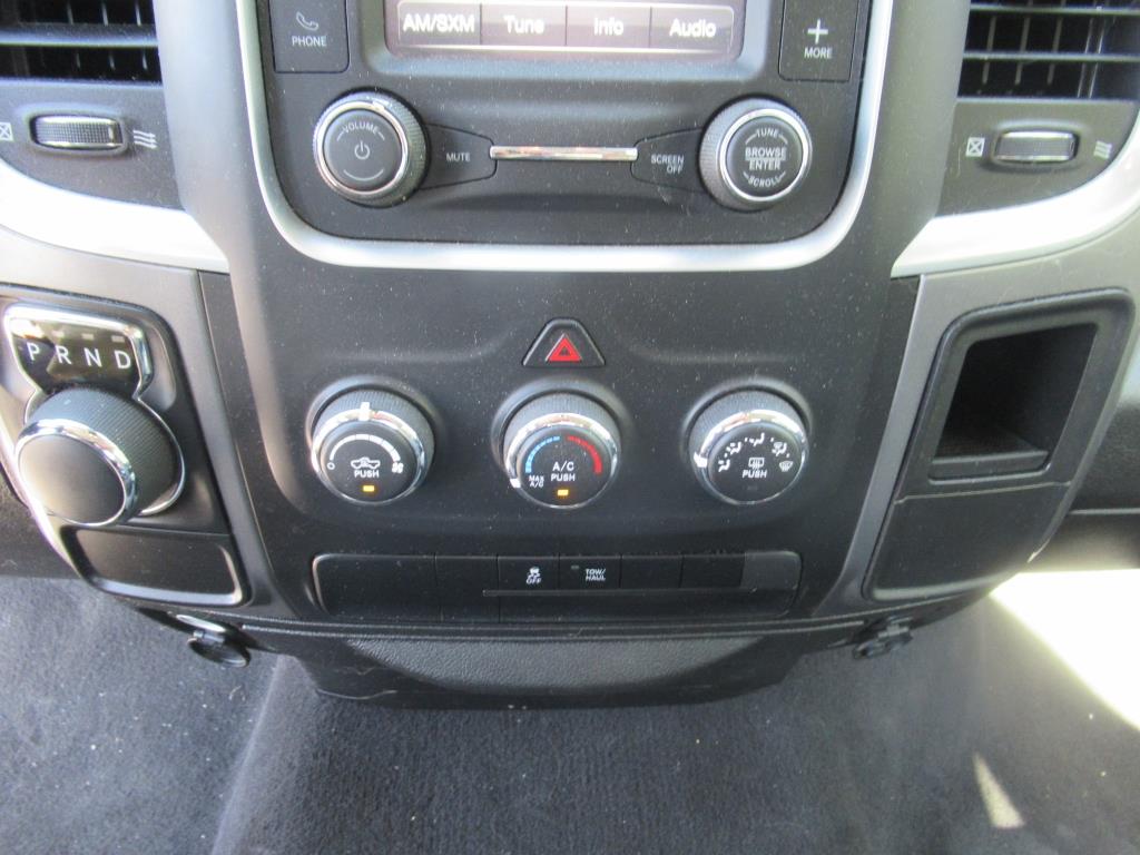 2024 Ram 1500 Classic SLT photo 24