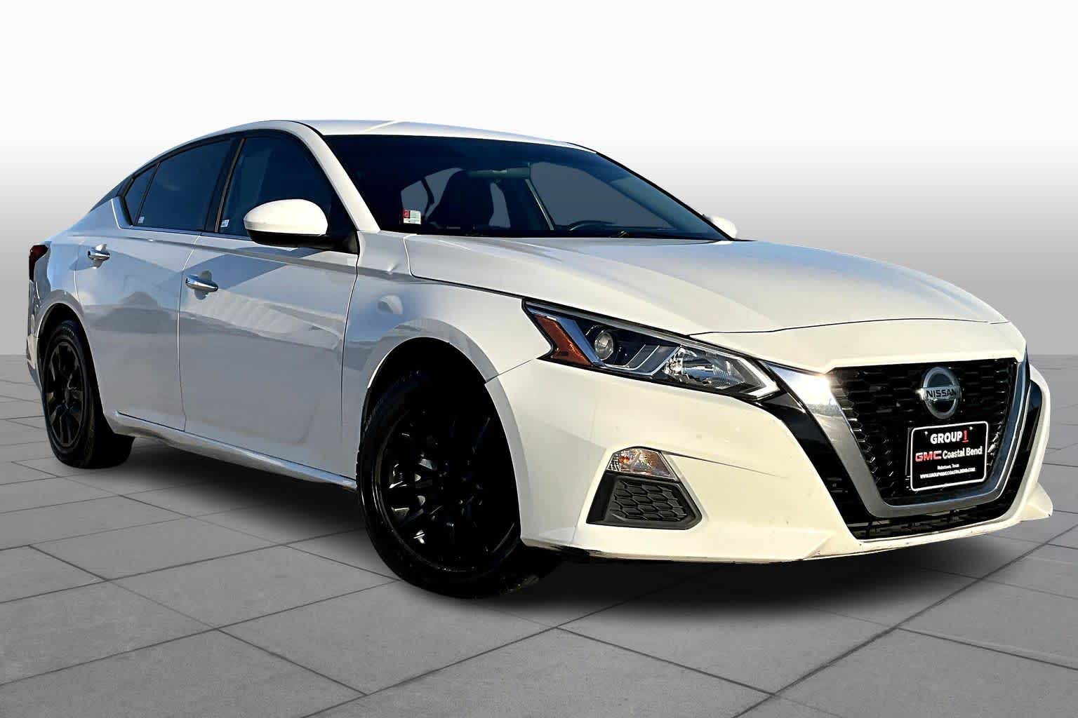 Used 2019 Nissan Altima S with VIN 1N4BL4BV1KN322724 for sale in Robstown, TX