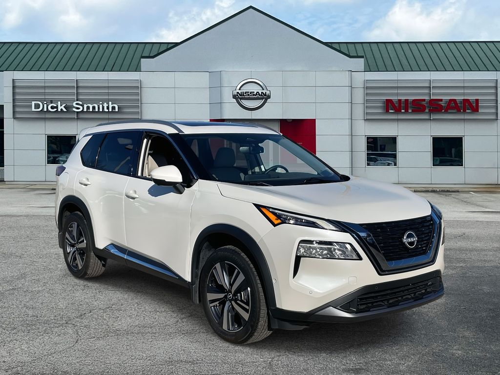 2023 Nissan Rogue SL