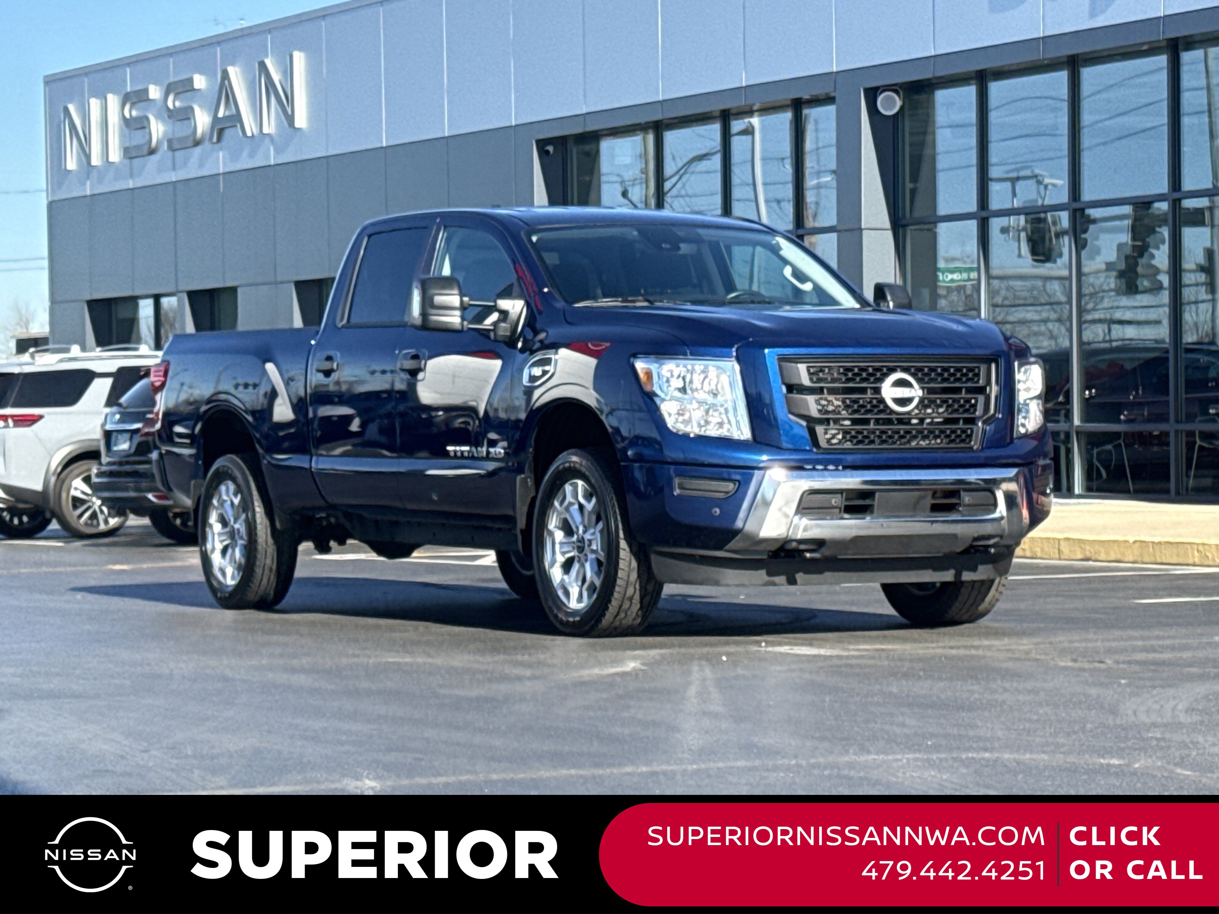 2024 Nissan Titan XD SV's photo