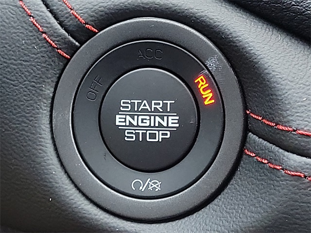 2025 Dodge Durango R/T photo 16