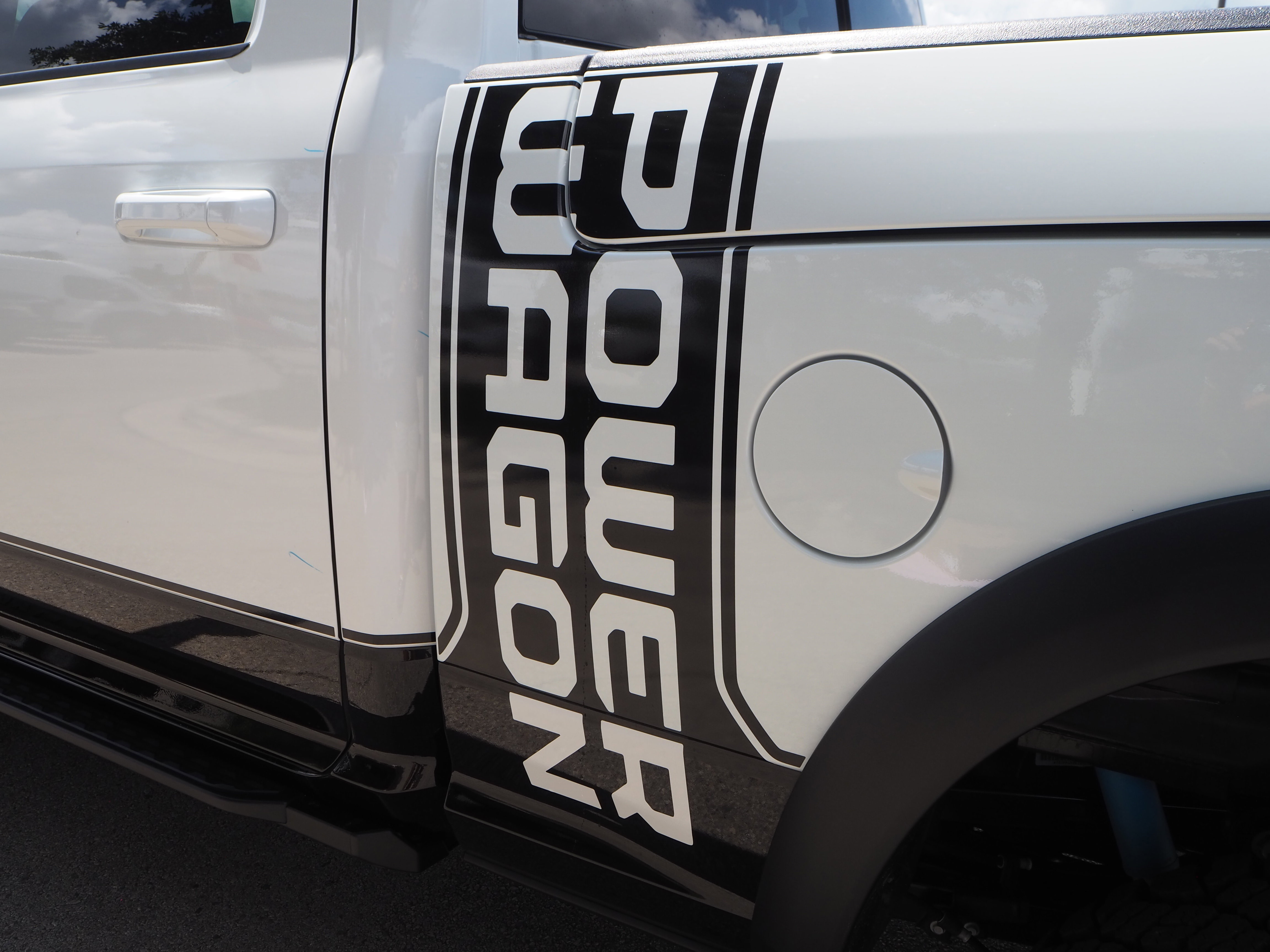 2025 Ram 2500 Power Wagon photo 3