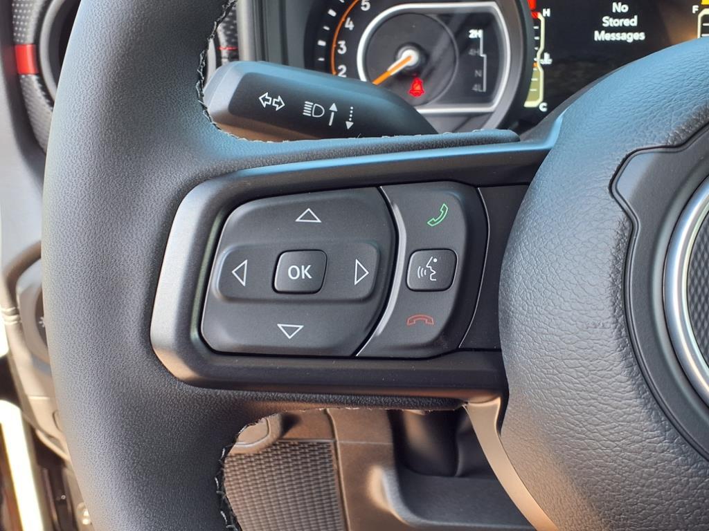 2025 Jeep Wrangler Rubicon photo 15