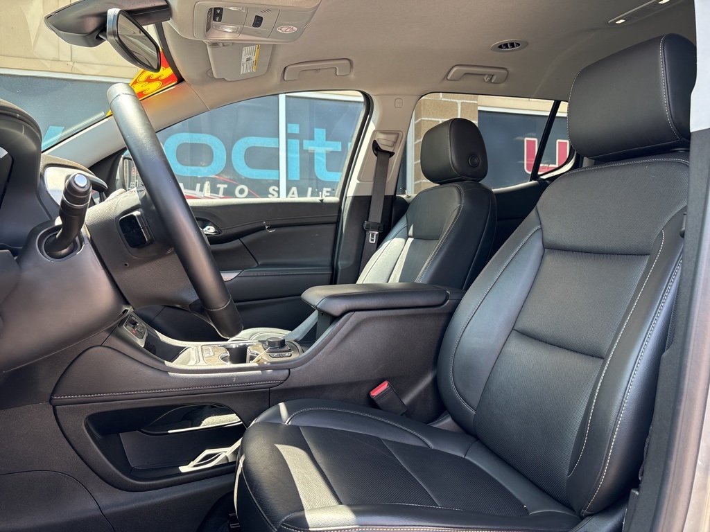 2023 Gmc Acadia SLT photo 13