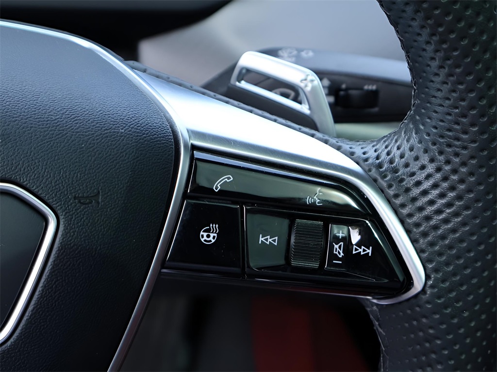 2023 Audi e-tron GT Prestige photo 26