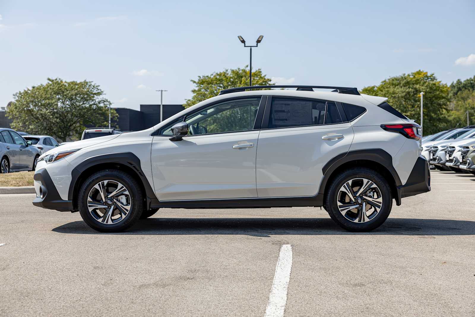 2025 Subaru Crosstrek Premium photo 2