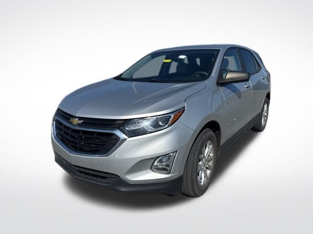 2021 Chevrolet Equinox LS photo 2