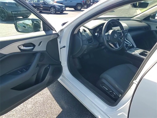 2022 Acura TLX Base photo 11