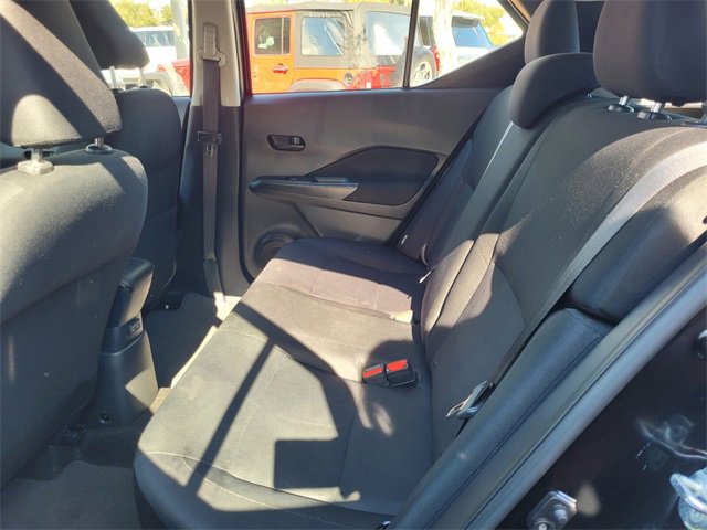 2024 Nissan Kicks S photo 3