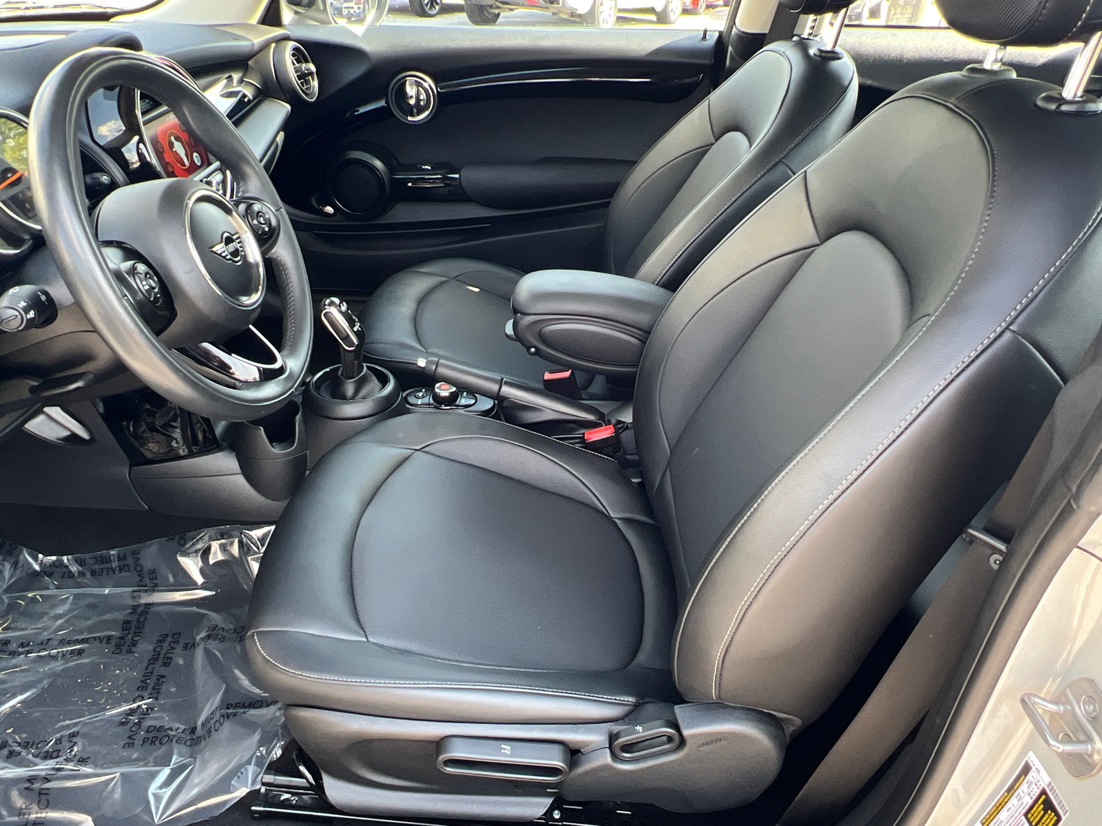 2021 Mini Cooper 2 Door Hardtop Oxford Edition photo 20