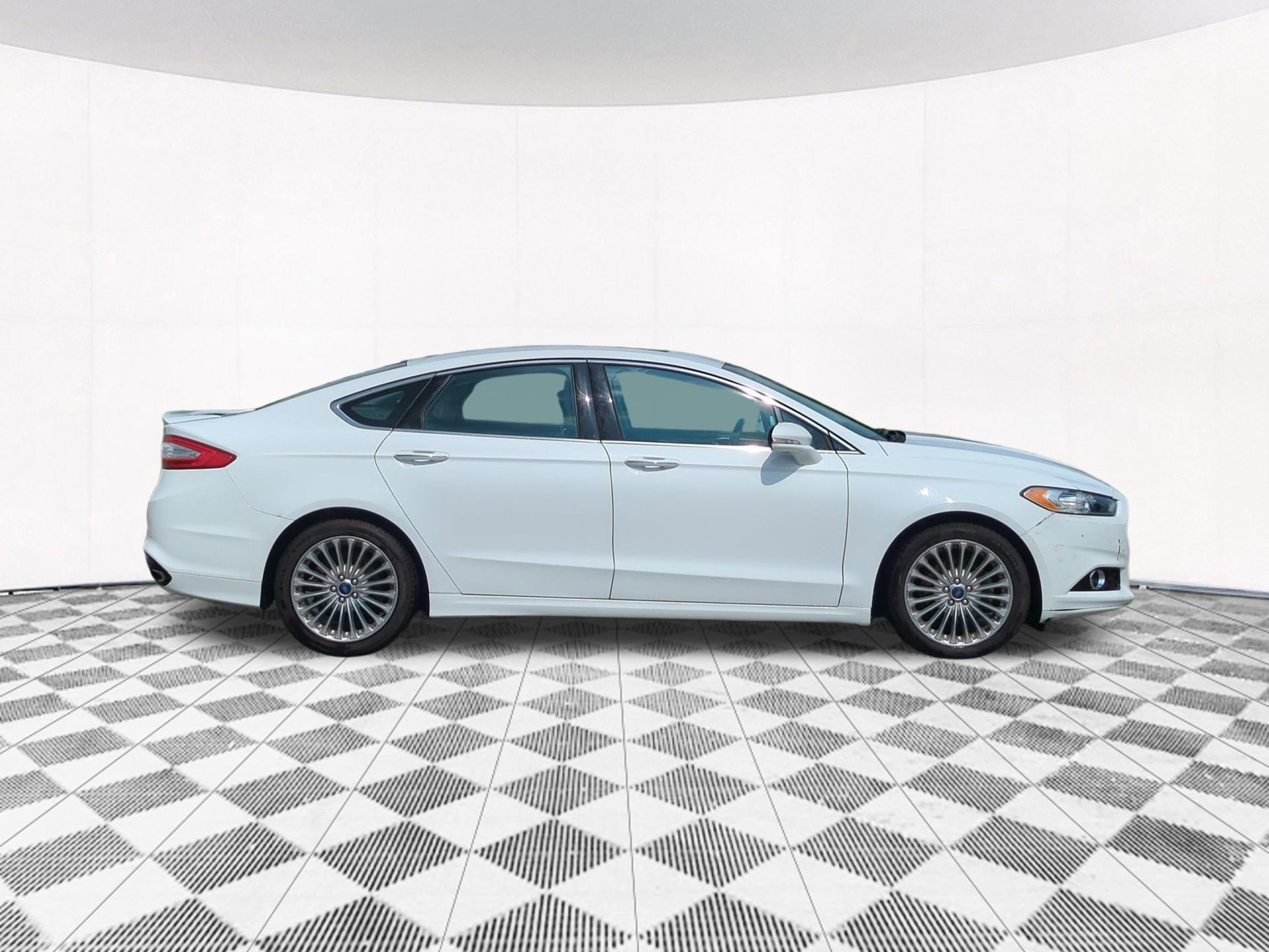 2014 Ford Fusion Titanium photo 7