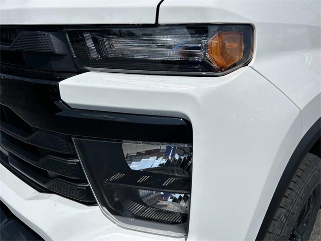 2025 Chevrolet Silverado 2500HD Custom photo 10