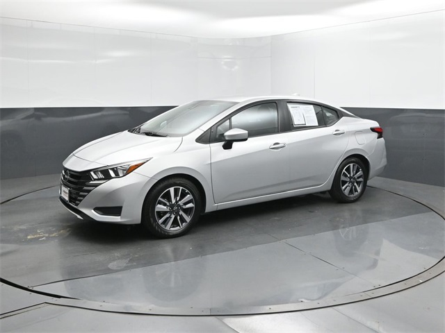 2023 Nissan Versa Sedan SV