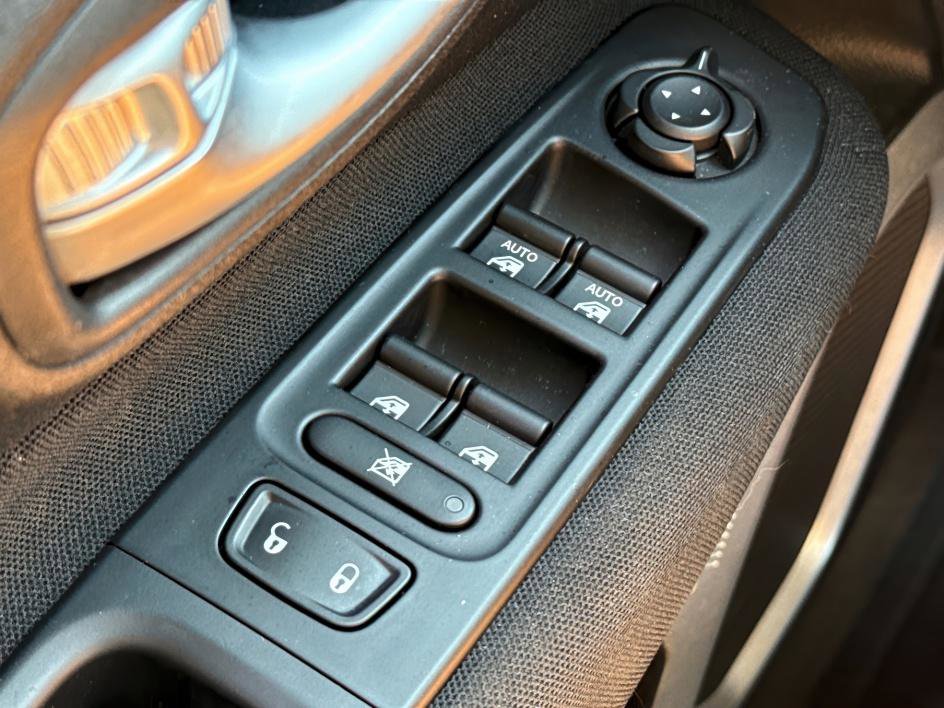 2019 Jeep Renegade Latitude photo 12