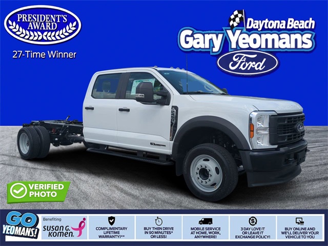 2025 Ford F-450 Super Duty Chassis Cab XL's photo