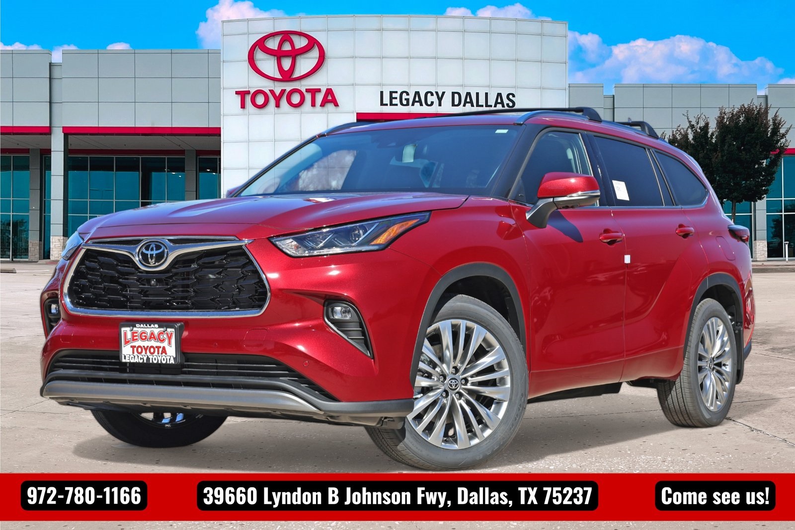 2026 Toyota Highlander Platinum's photo