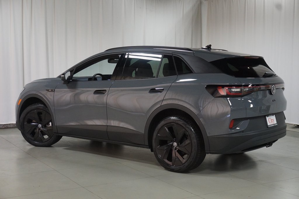 2025 Volkswagen ID.4 Pro S photo 3