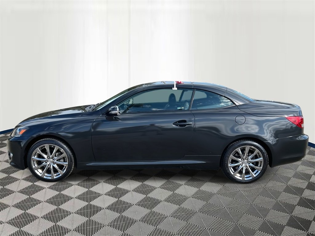 Used 2011 Lexus IS 250 with VIN JTHFF2C21B2517766 for sale in Eastpointe, MI