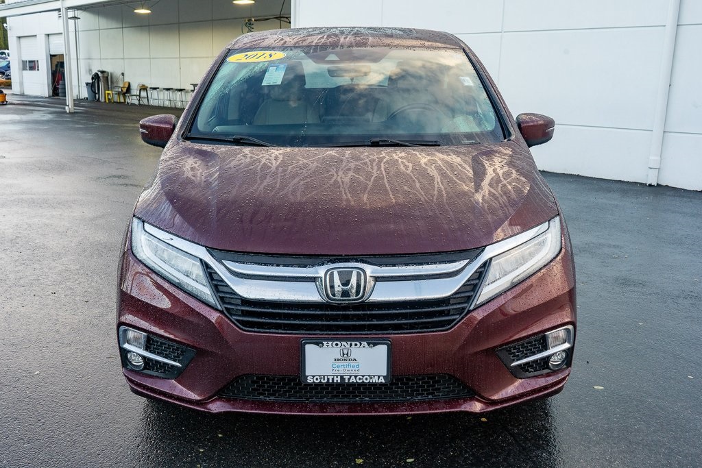 2018 Honda Odyssey Touring photo 4