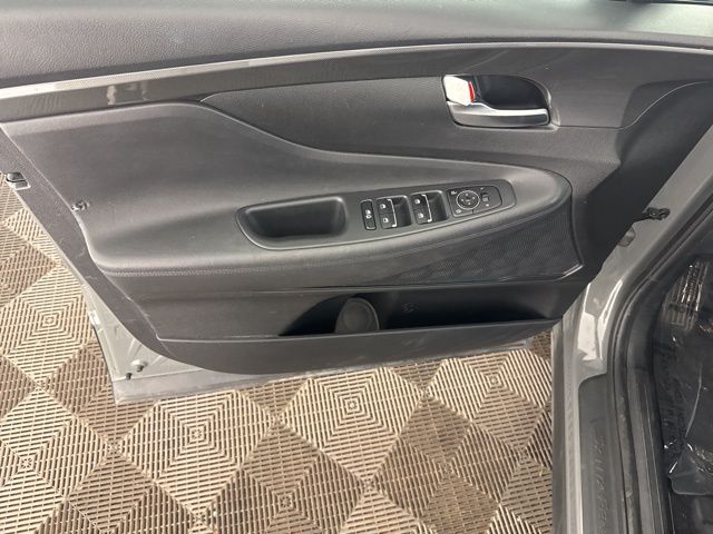 2022 Hyundai Santa Fe SEL photo 15