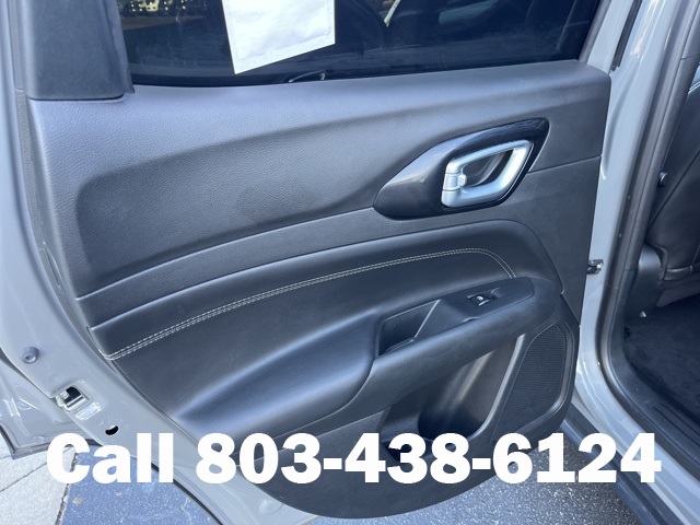 2023 Jeep Compass Altitude photo 7