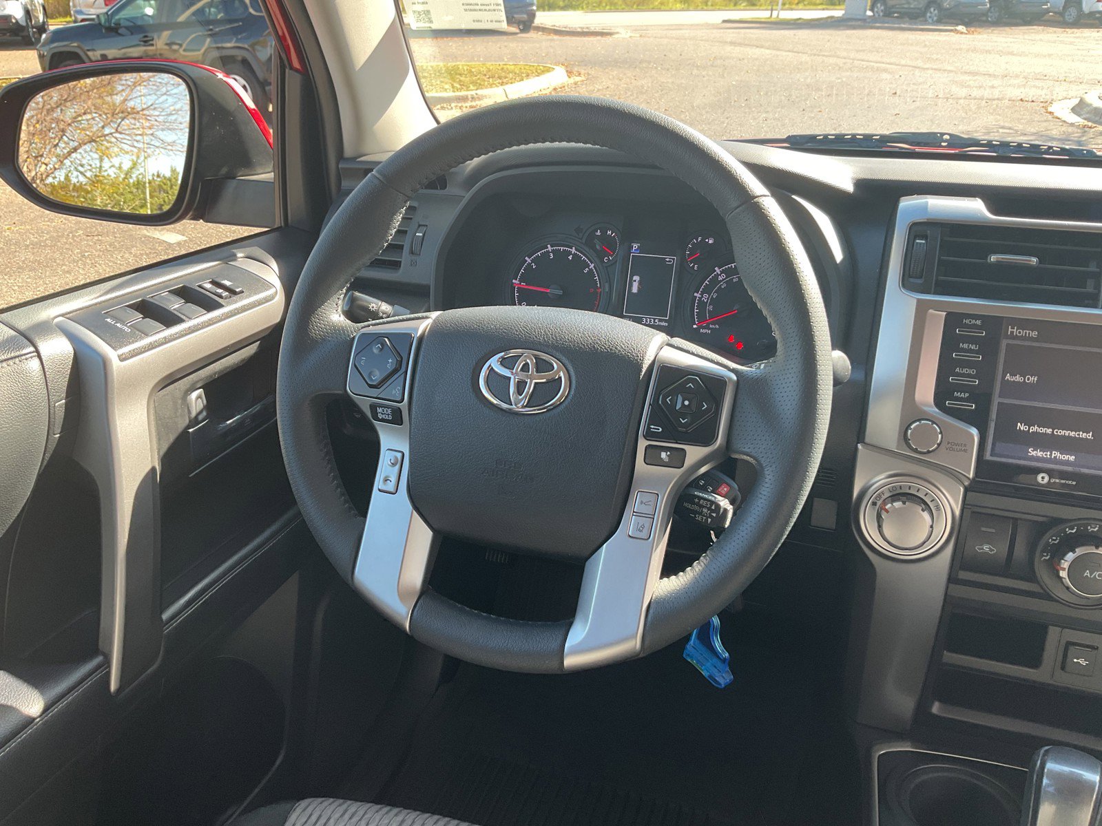2021 Toyota 4Runner SR5 4WD photo 14