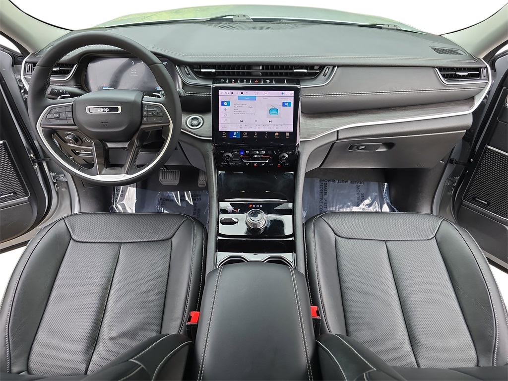 2023 Jeep Grand Cherokee Limited photo 9