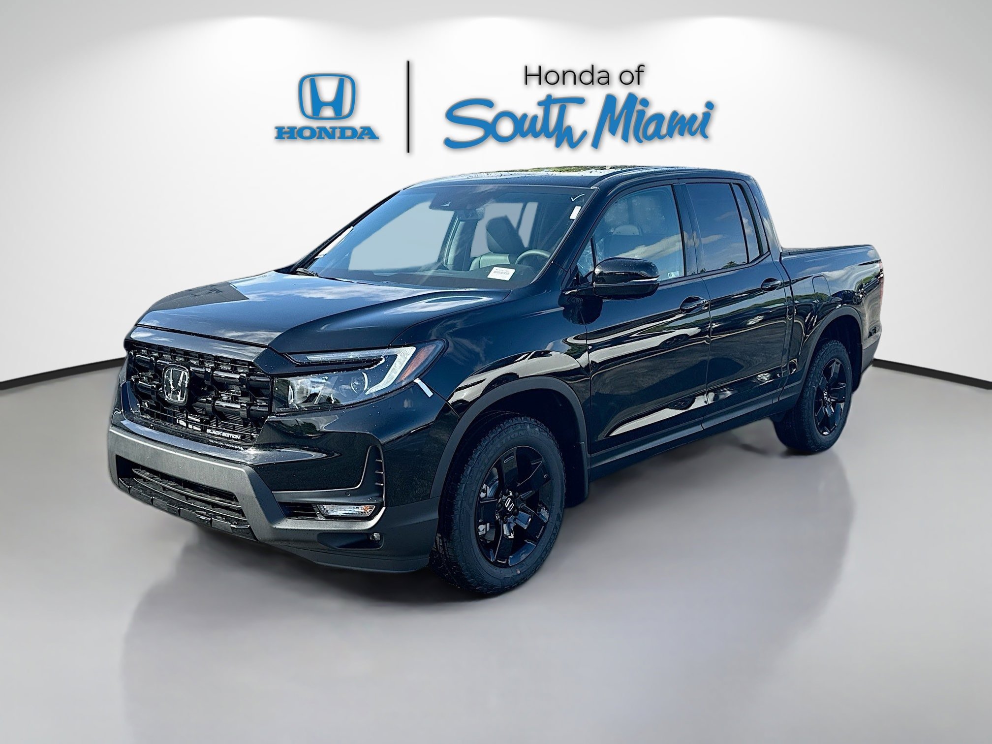 2026 Honda Ridgeline Black Edition photo 2