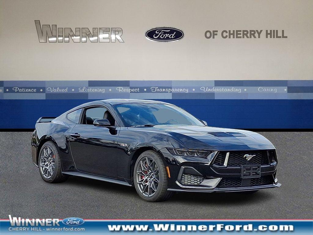 2025 Ford Mustang GT Premium's photo