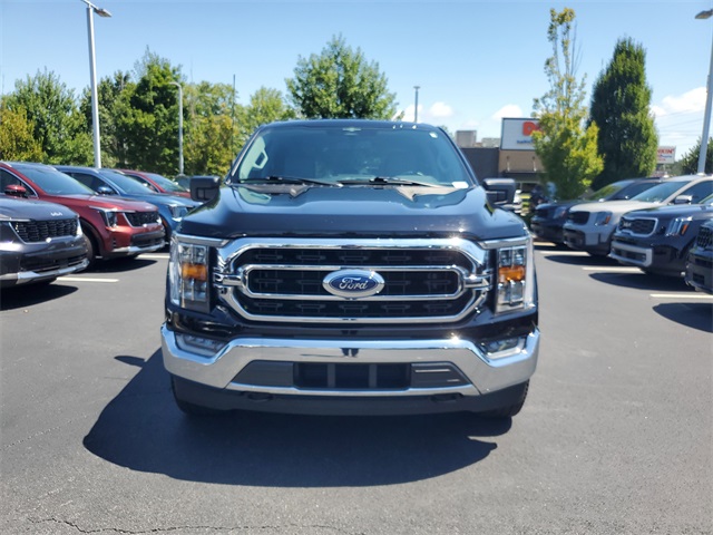 2023 Ford F-150 XLT photo 2