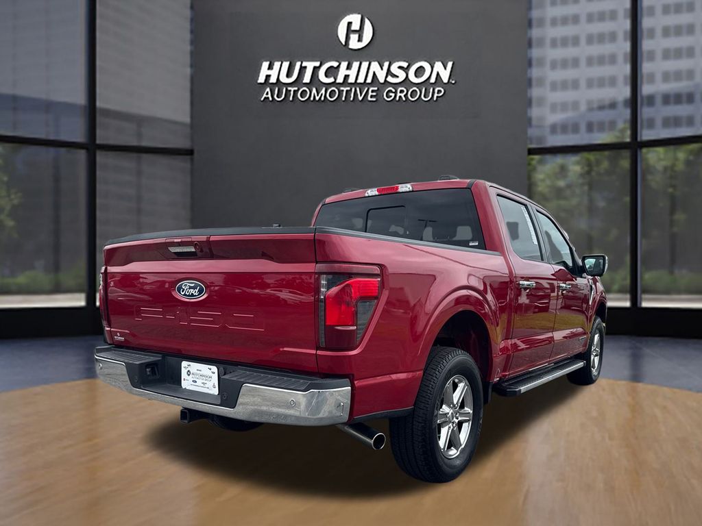 2024 Ford F-150 XLT photo 3