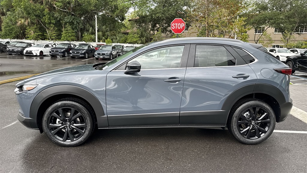 2025 Mazda CX-30 2.5 S Carbon photo 11