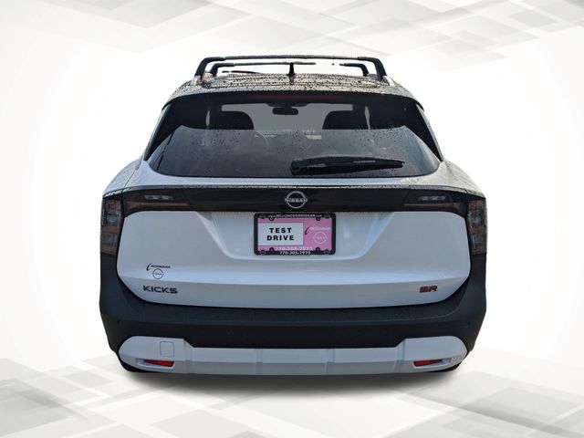 2025 Nissan Kicks SR photo 5