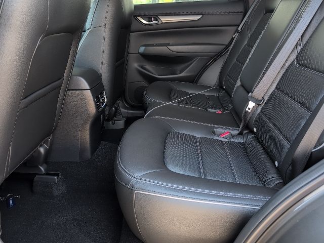 2025 Mazda CX-5 2.5 S Preferred photo 13