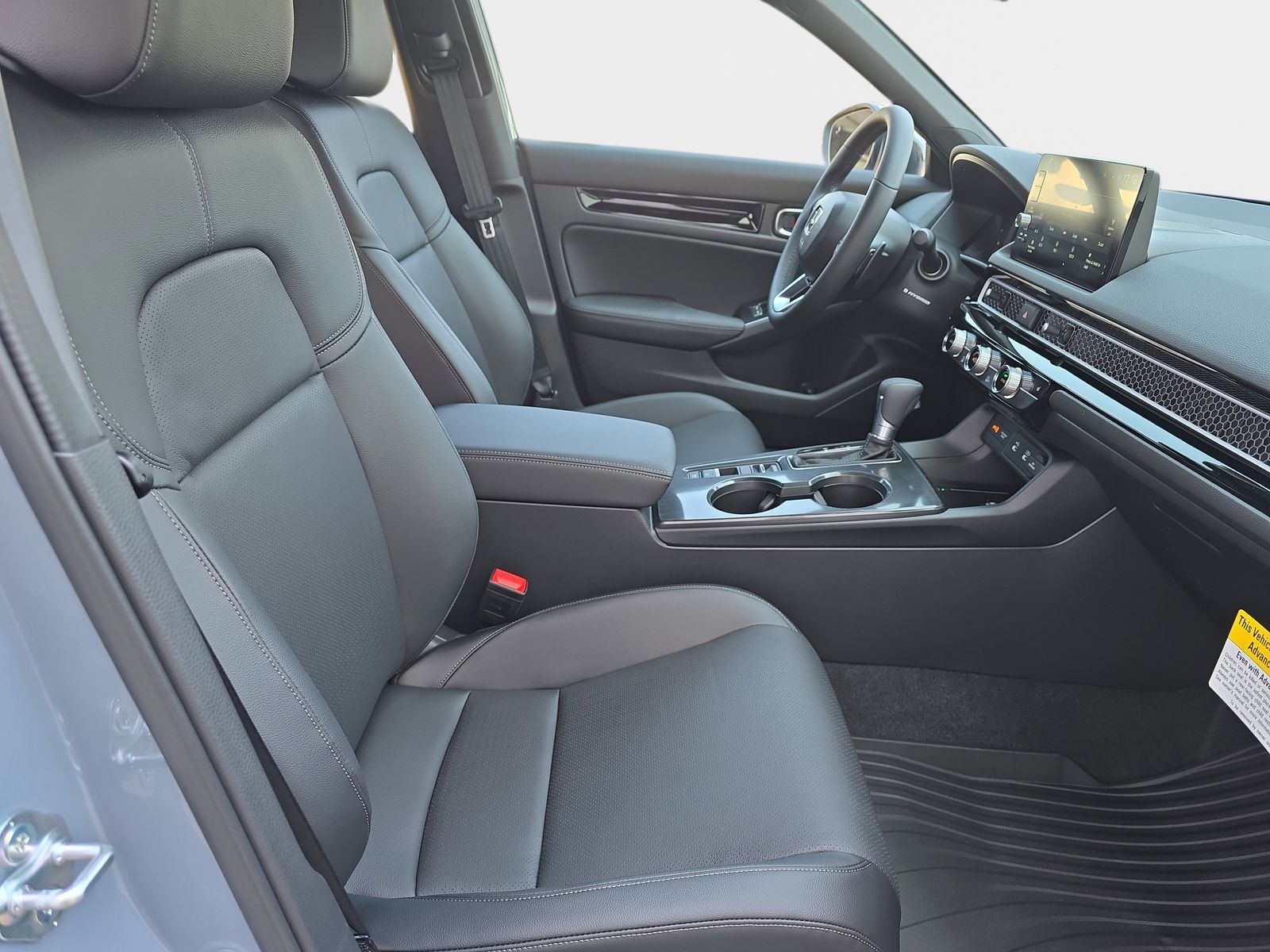 2026 Honda Civic Hatchback Hybrid Sport Touring photo 10