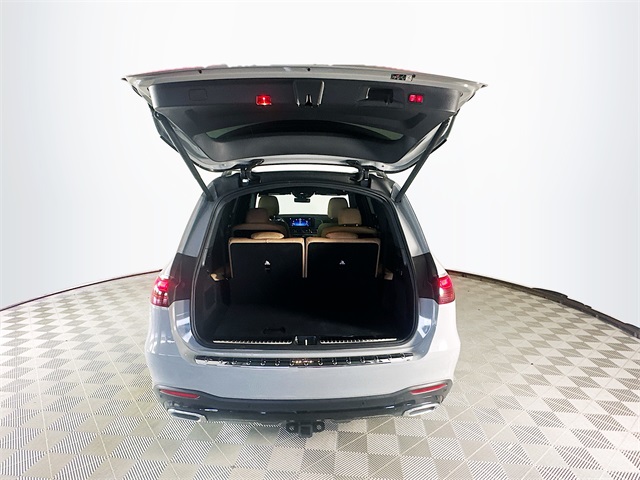 2024 Mercedes Benz GLS 450 4MATIC photo 24