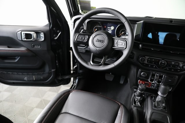 2025 Jeep Gladiator Rubicon photo 20
