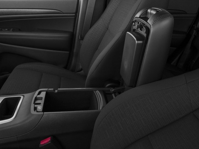 2017 Jeep Grand Cherokee Laredo photo 18