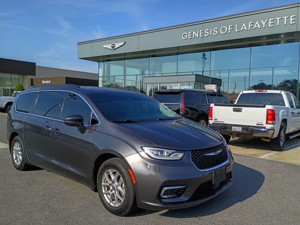 2022 Chrysler Pacifica Touring L