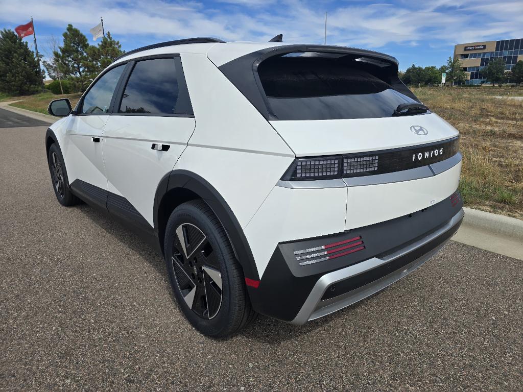 2025 Hyundai Ioniq 5 SEL photo 3