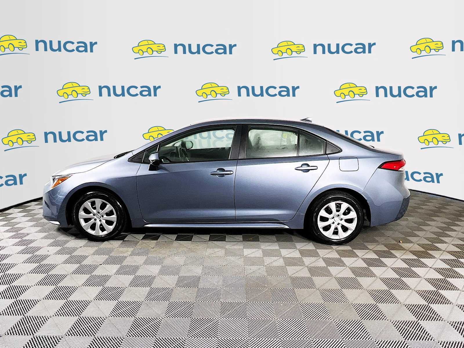 2024 Toyota Corolla LE photo 4